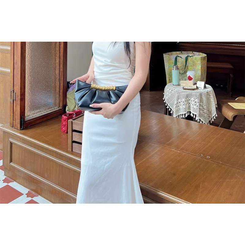 Wrinkled Cloud Leia Handbag Clutch Soft Leather Luxury Evening Bag Metal Accents Dumpling Shape FashionableWomen Party Accessory