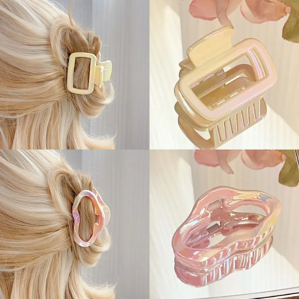 

Sweet Cloud Shape Hair Claw Elegant Headwear Geometry Shark Clip High Ponytail Clip Illusory Color Mini Hair Crab Clip Girls
