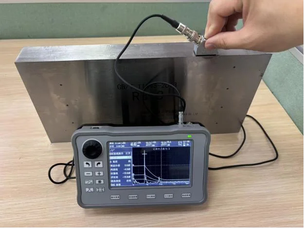 UF80 Ultrasonic Flaw Detector