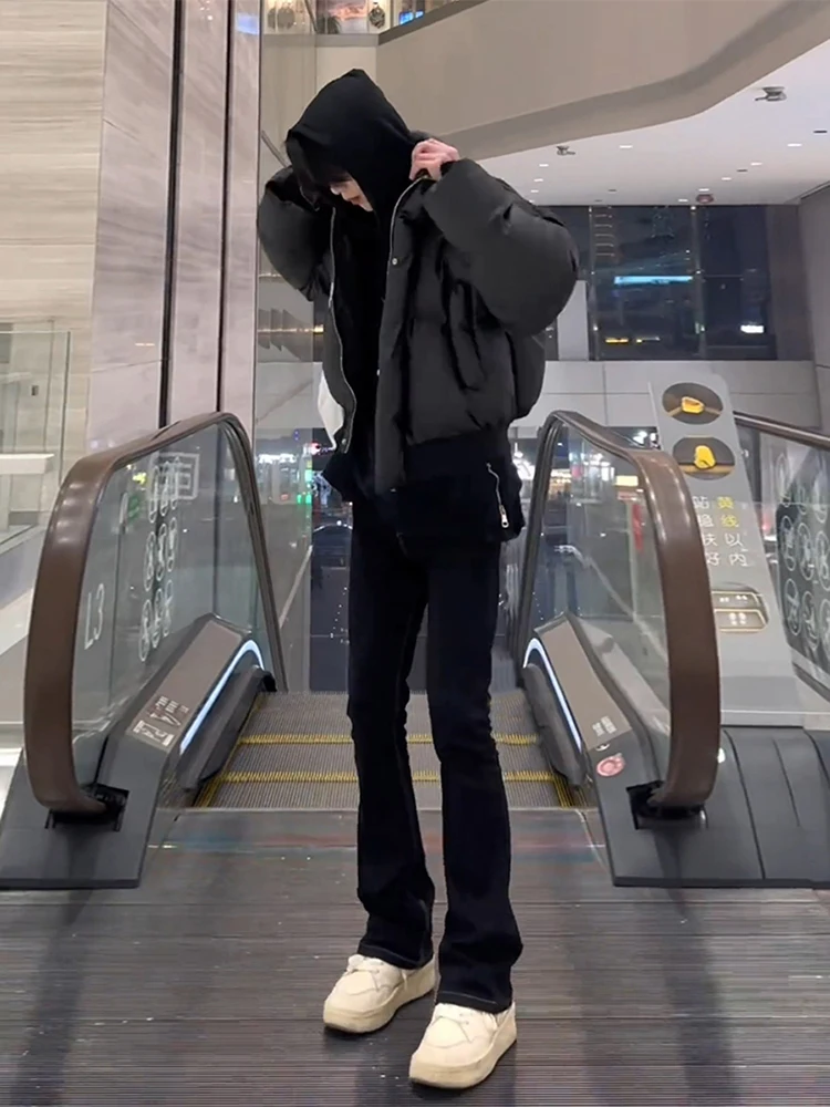 

Мужские джинсы American High Street Vibe: черные, из мягкого денима, удлиненные, прямого кроя, с высокой талией, слегка расклешенные