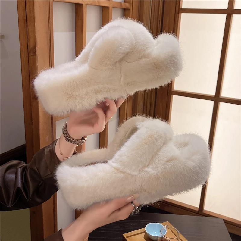 Winter Fluffy Slippers Women 2024 New House Home Fur Slippers for Women Flat Platform Cozy Fuzzy Indoor Shoes Korean Slides