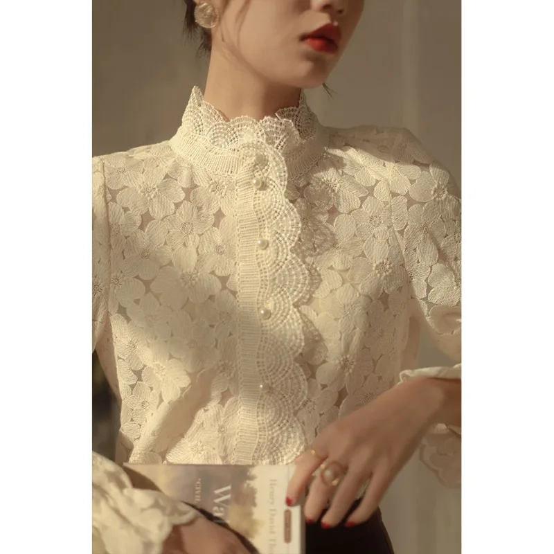 Long Sve High Collar Lace Base irt for Women Trendy Inner Wear Top Age Defng Faionable Print Regular Fit TT1170