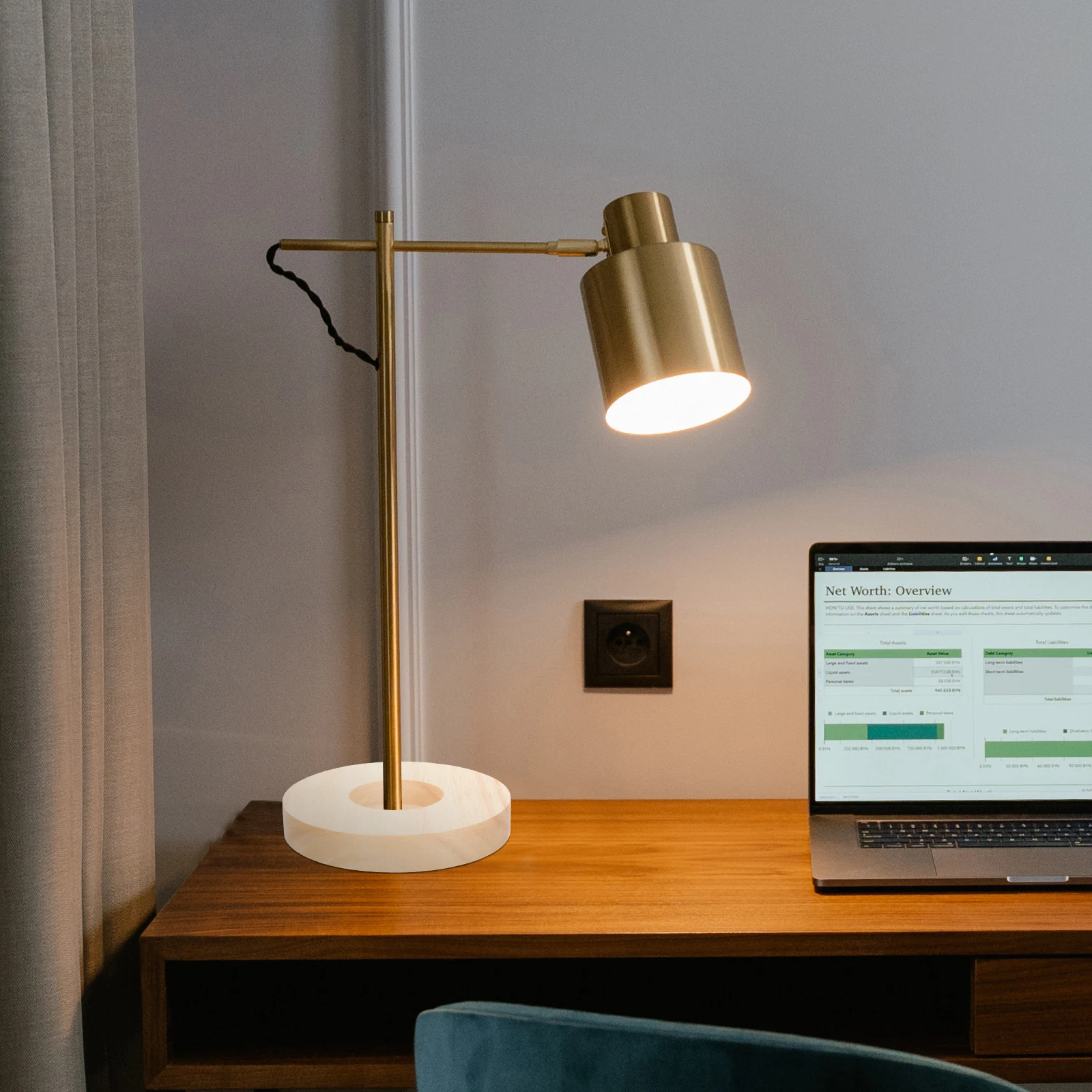 

5Pcs Round Table Lamp Base Solid Wooden Night Light Stand Smooth Small Lamp Base for Bedroom Living Office Night Light Stand