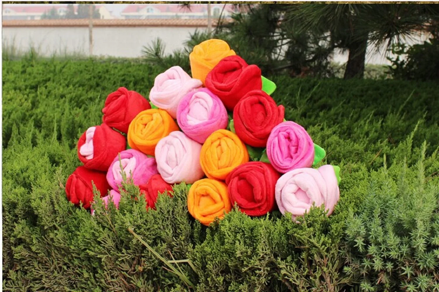 20 pieces muticolour flower toys beautiful rose flowers plush flowers gift toy about 33cm