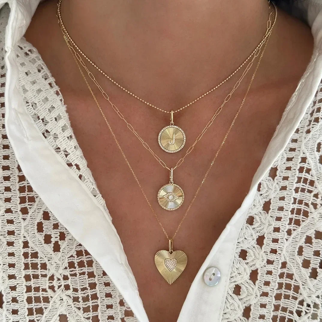 Sparking Shiny Fluted Heart Pendant Necklace For Women Simple High Quality Geometric Fashion Jewelry