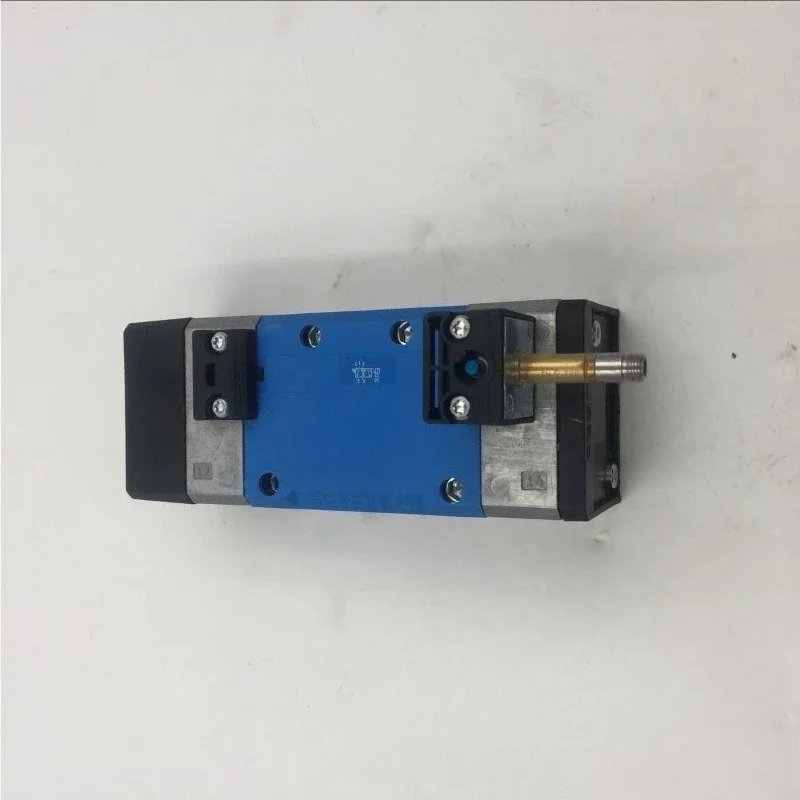 151711 Solenoid valve MFH-5/2-D-3-FR-C