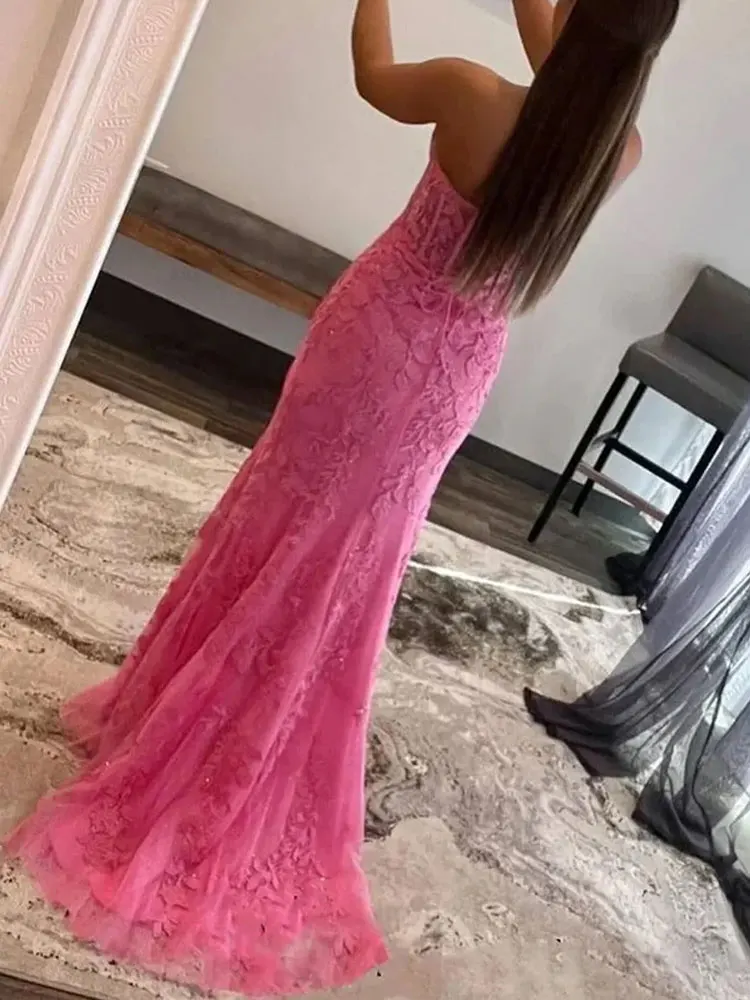 2024 Vestidos de fiesta de sirena sin tirantes de tul Apliques con cuello en forma de corazón Vestido de noche hasta el suelo Vestido de fiesta con cordones y abertura alta