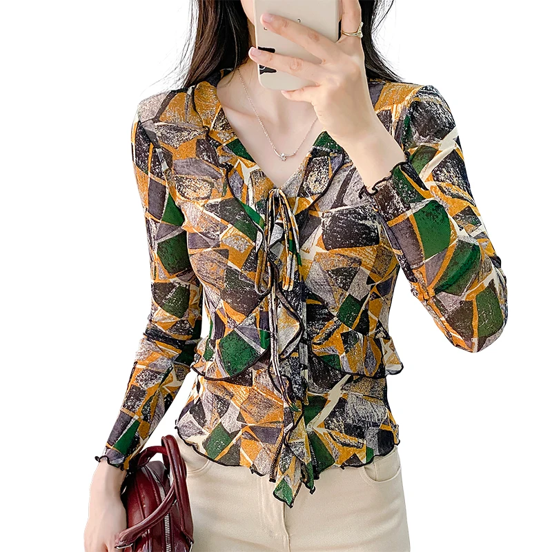 2025,New,European,Clothes,T-Shirt,Fashion,Sexy,V-Neck,Print,Ruffles,Women,Tops,Long Sleeve,Bottoming Shirt,All Match,Tees,510035