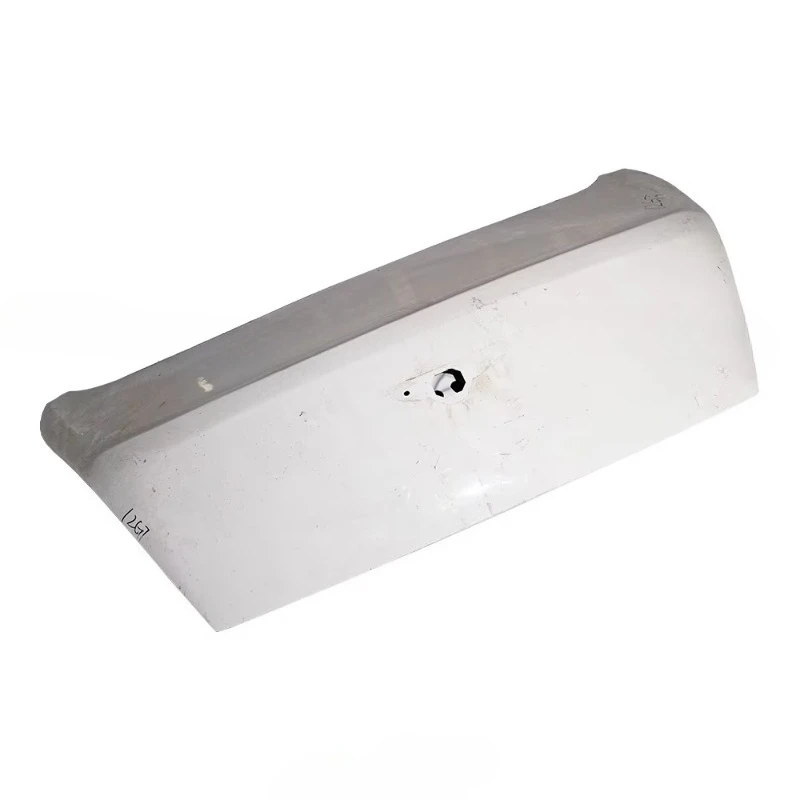 V8 Bentai Acceleration Original Equipment 3W8827025 Aluminum Alloy Material Luggage Cover for Other Body Parts