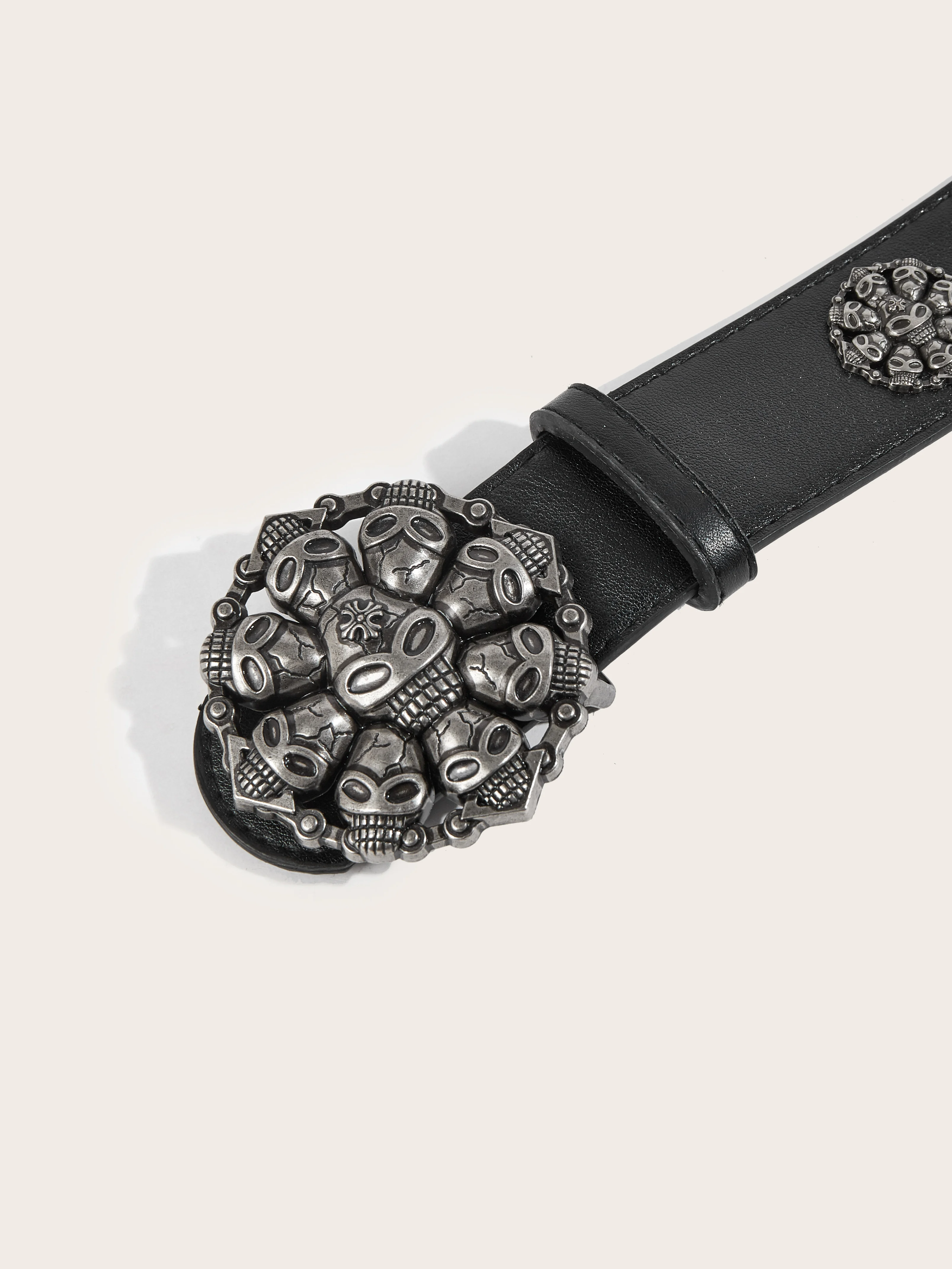 1pc Y2K Skull Belt Black PU Leather Punk Waist Belt With Round Silver Skull Buckle For Jeans Streetwear view 2