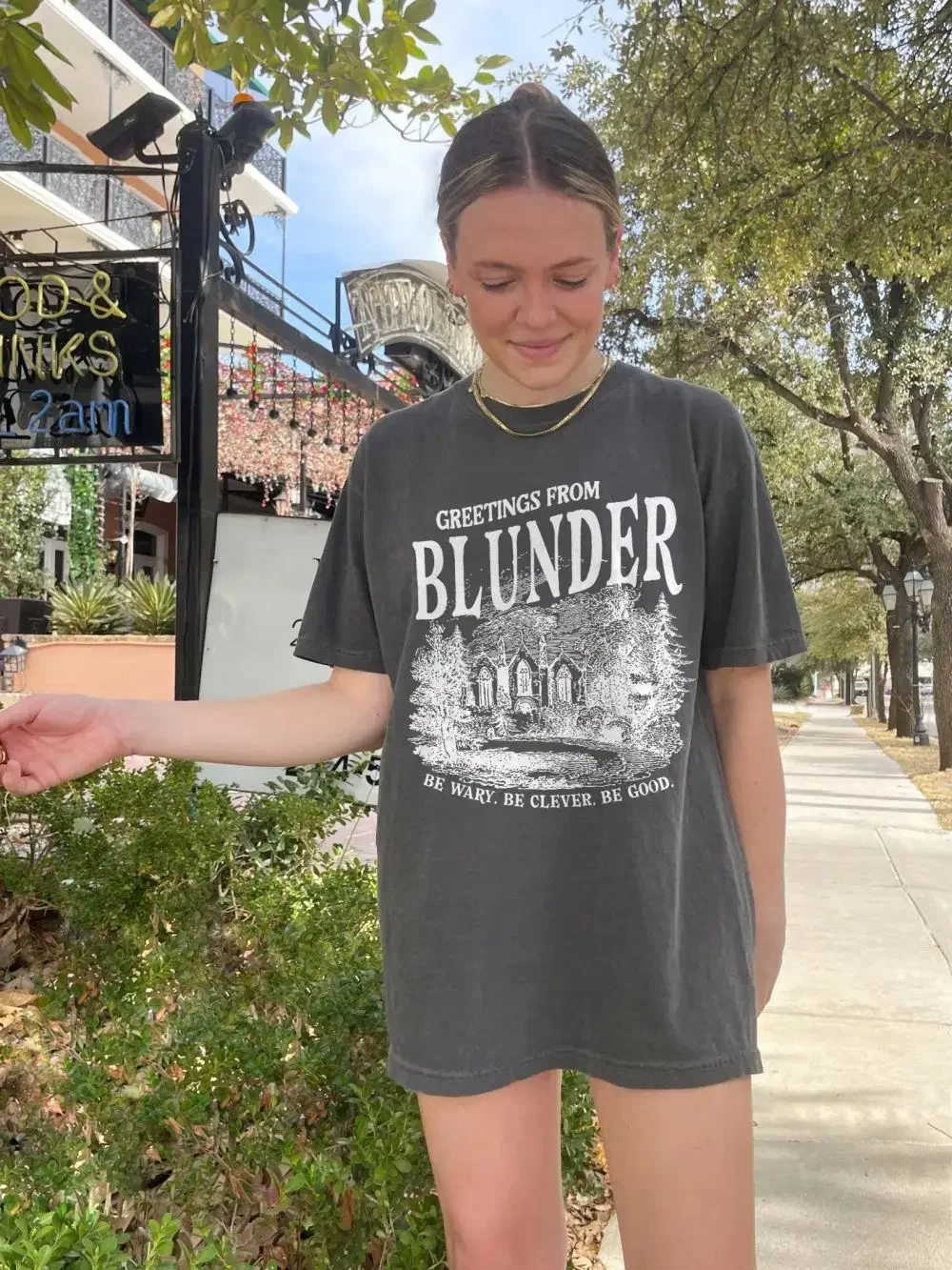 Blunder Be Wary Be Clever Be Good Licensed Shepherd King by Rachel Gillig One Dark Window Shirt 100%Cotton Loose Unisex Y2K Tee