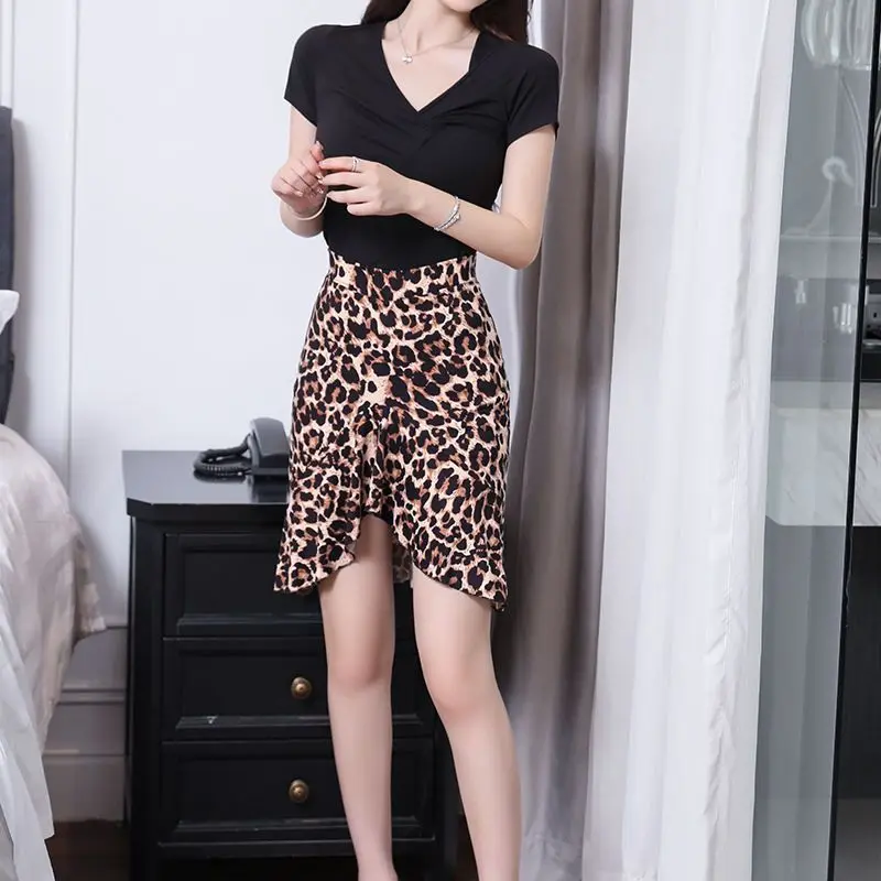 2024 Spring New Leopard Print Half Skirt Performance Latin Dance Skirt with Lined Ruffle Irregular Skirt for Women