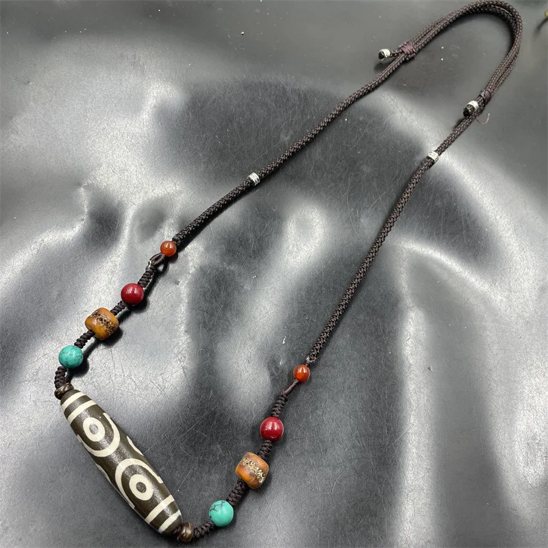 Nine- Dzi Clavicle Chain Horse Hoof Pattern Old Agate Necklace Three- Eight-Eyed