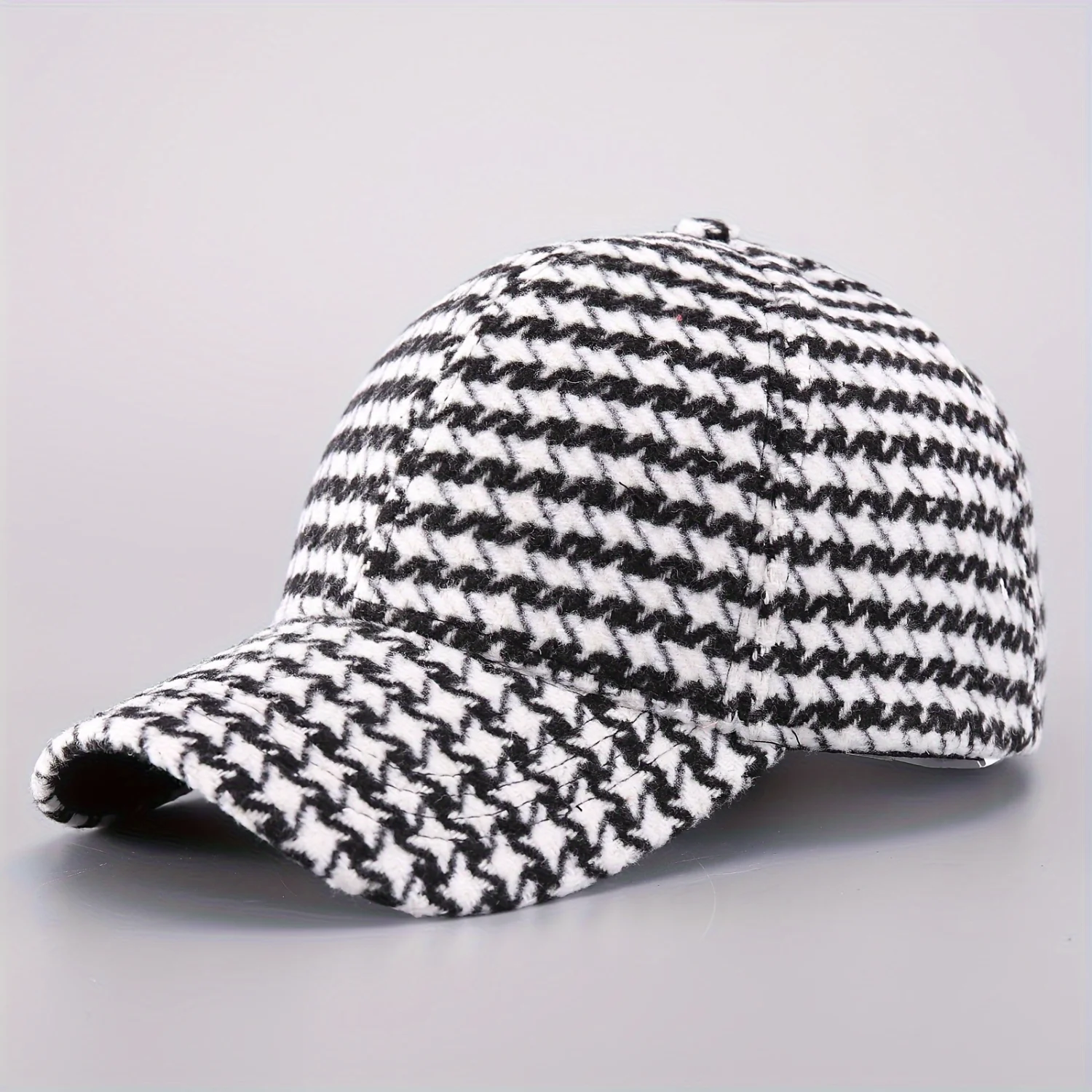 1pc Classic Houndstooth Frayed Baseball , Retro Style, Warm Fabric, Stylish Casual Peaked Hat For Autumn/Winter, Unisex Fashion 