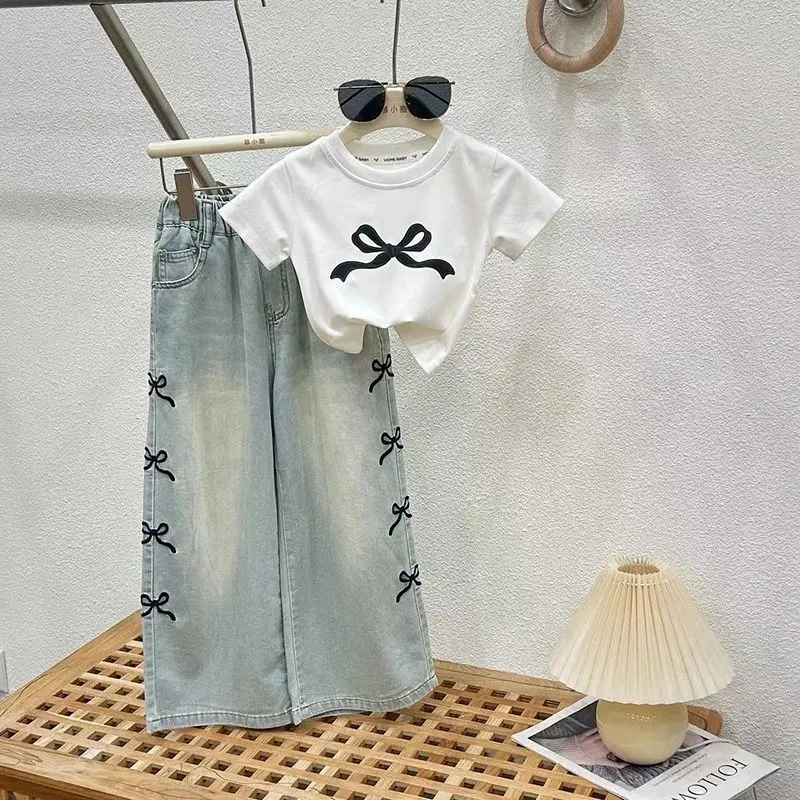 Dziewczęcy letni cienki zestaw Nastoletnie dziewczęce dżinsy z szerokimi nogawkami T-shirt 2-częściowy letni zestaw odzieży dziecięcej