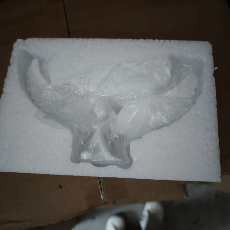 Angel's Wings, White Pure and Sacred, Resin Crafts, Home Decoration Crafts Small Ornaments