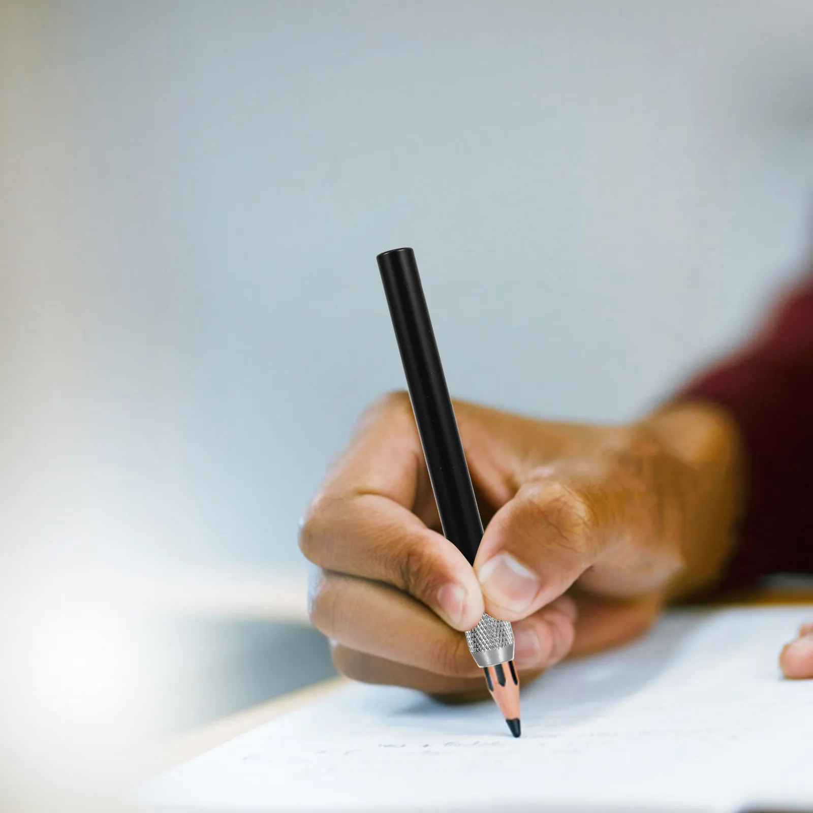 

4Pcs Universal Pencil Extender for Drawing Writing Sketch Pencil Saver Tool School Office Stationery Accessories Long Term Use