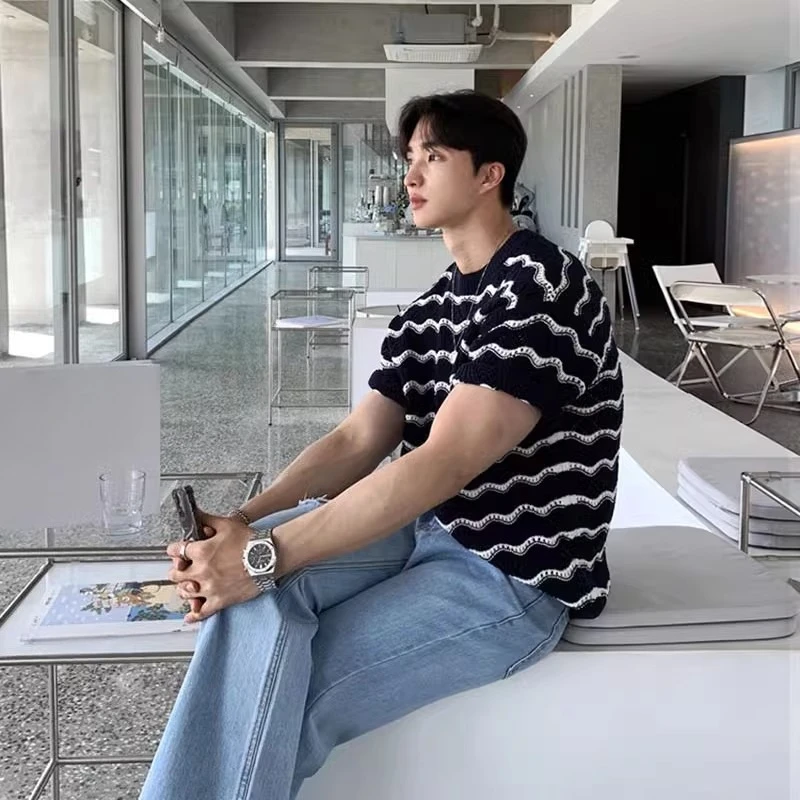 

Men's Short Sleeve T-shirt Breathable Jacquard Knitwear Hollow Design Ripple Stripe Trendy Summer Top