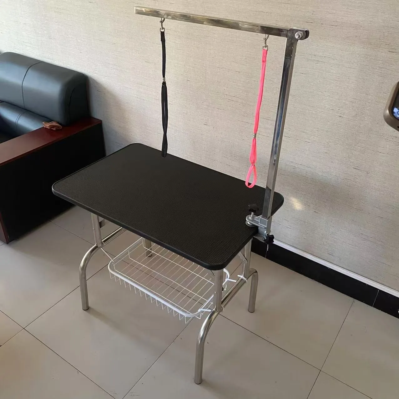 Pet beauty table Stainless steel table legs Plastic countertop Teddy golden retriever folding beauty table for cats and dogs Bea