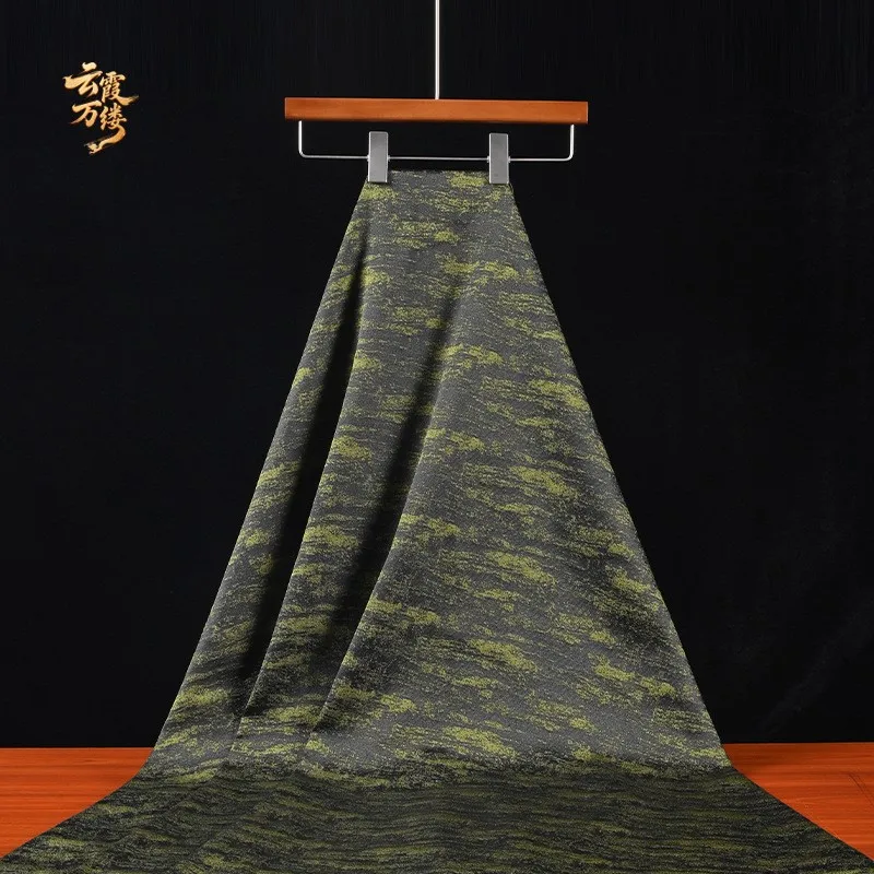 Gilded gradient jacquard fabric with a colorful designed for Hanfu evening gowns and cheongsams
