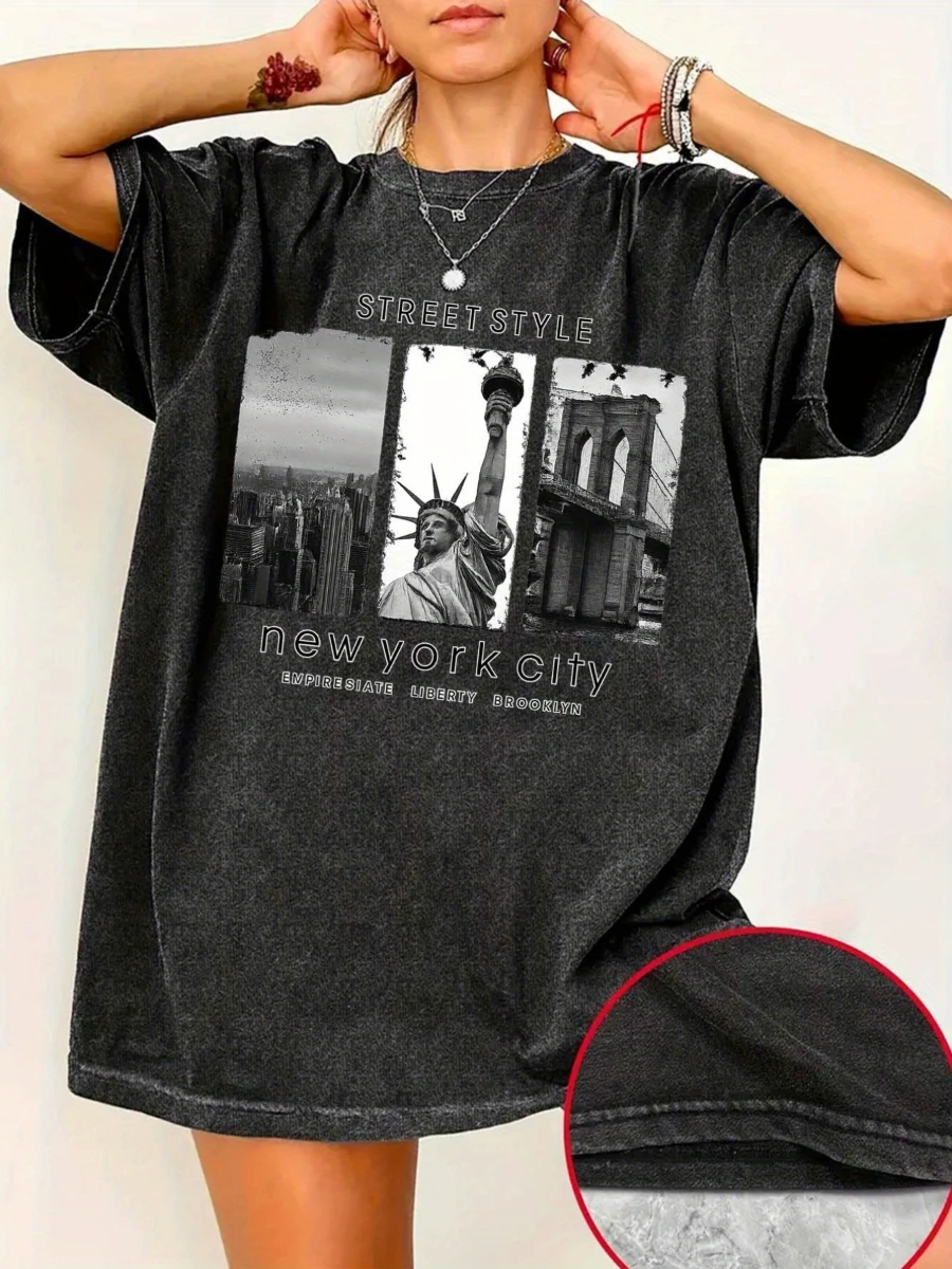Women's Retro New York Skyline and Landmark Print Short-Sleeve Shirt - Soft and Breathable, Perfect for Women's Wear, Iconic