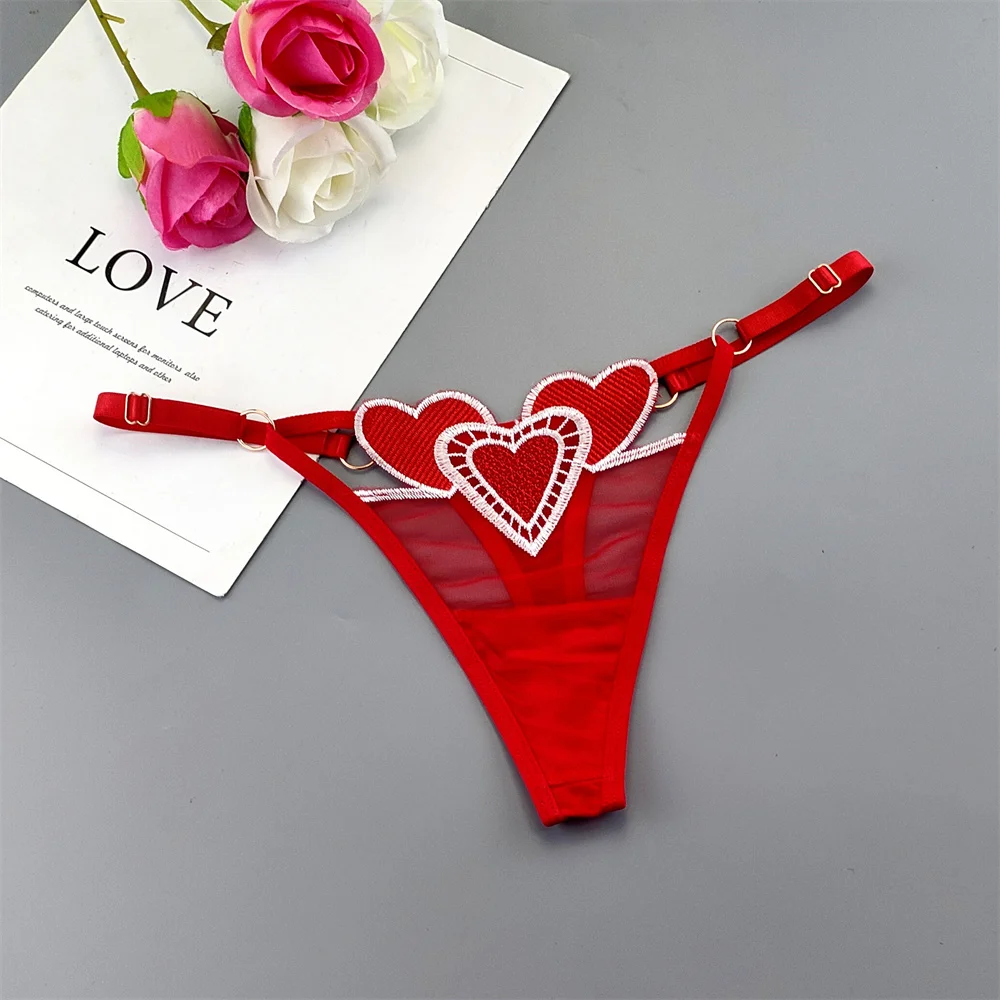 3 ks/sada roztomilé cosplay sexy spodní prádlo dámské průsvitné krajkové tanga spodní prádlo s nízkým pasem a nastavitelným popruhem ve tvaru srdce - náhled 4