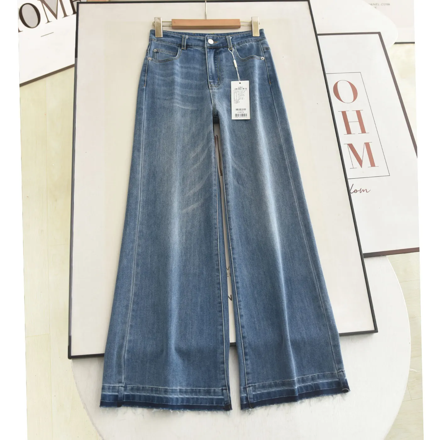 

Женские джинсы с высокой талией и прямыми штанинами, весна 2026, новинка, с эффектом похудения, с бахромой, модные джинсовые брюки