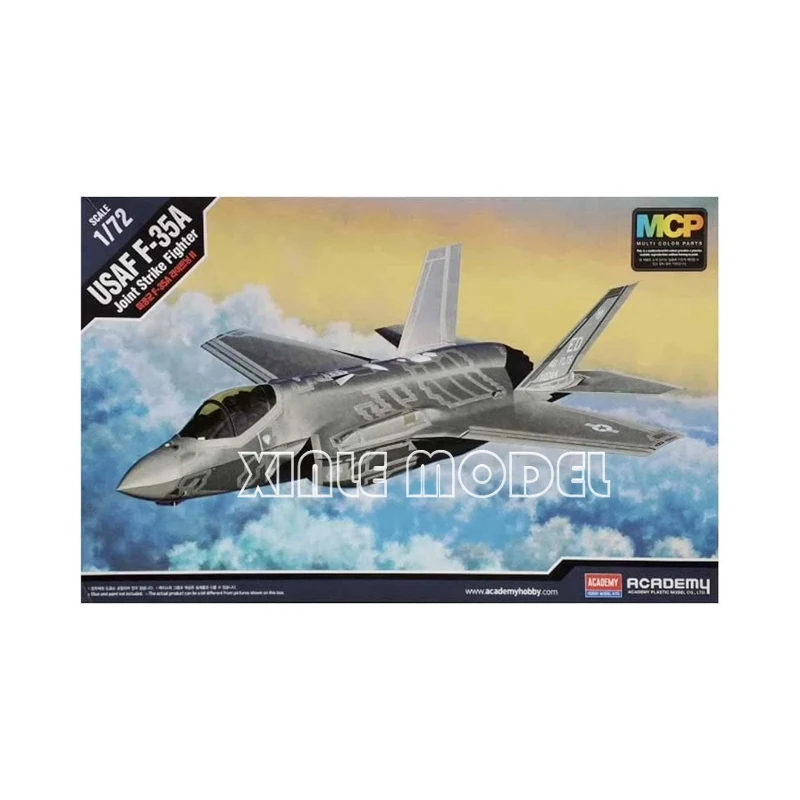 

Academy Scale Model Kit 1/72 12507 US Air Force F-35A Lightning II
