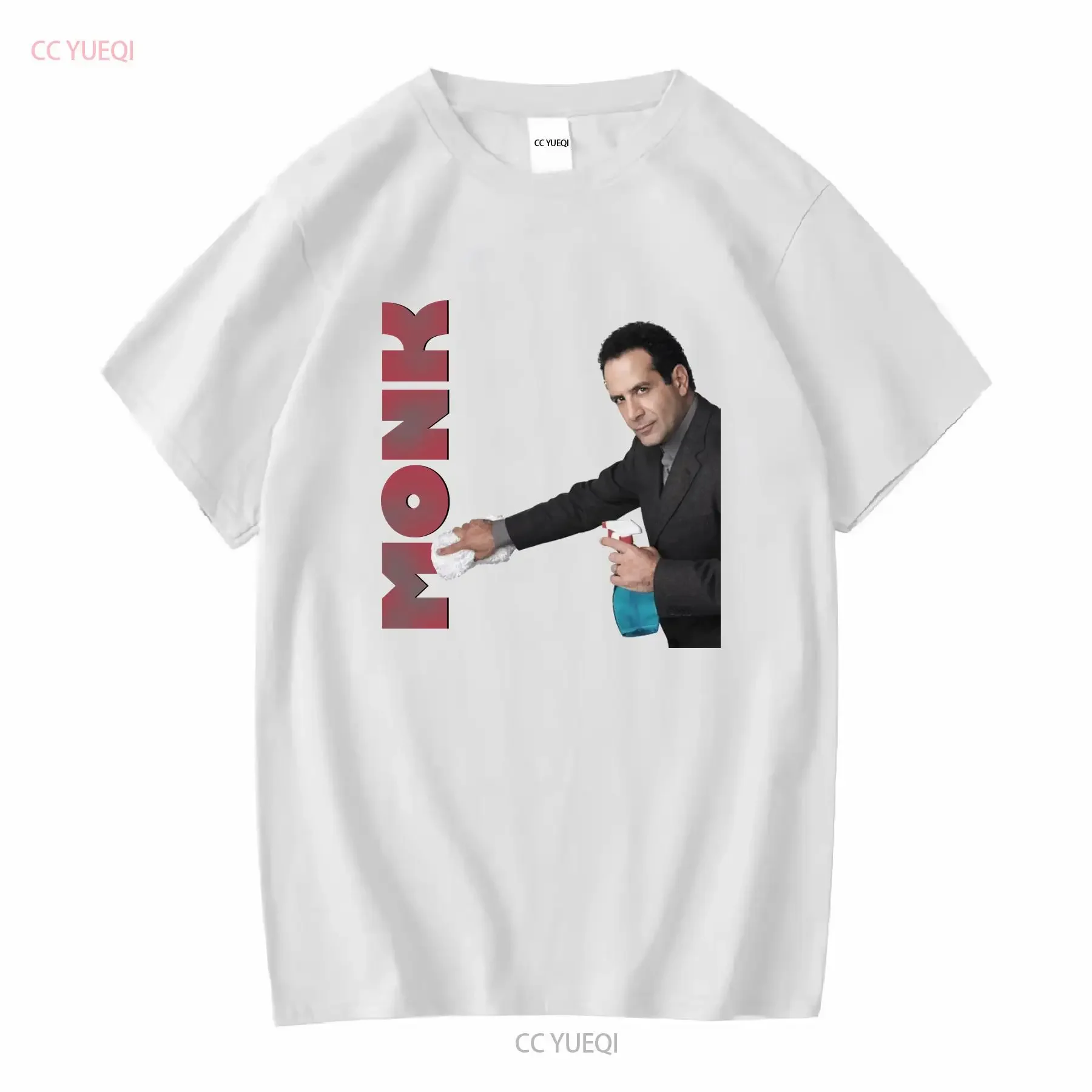 تي شيرت Monk Clean Up للرجال مرخص للبرنامج التلفزيوني الكلاسيكي Adrian White عتيق مغسول ملابس الشارع رسومات أنيقة ممتدة قليلاً #4