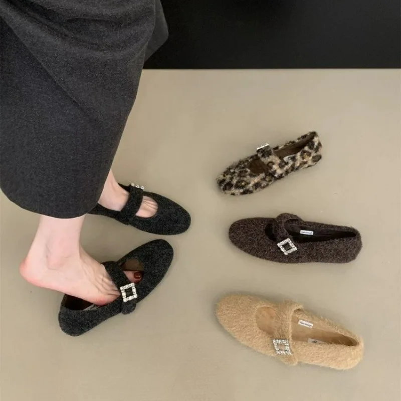 2026 New Winter Warm Fleece Leopard Print Mary Jane Shoes Women Korean Fashion Plush Cotton Padded Shoes