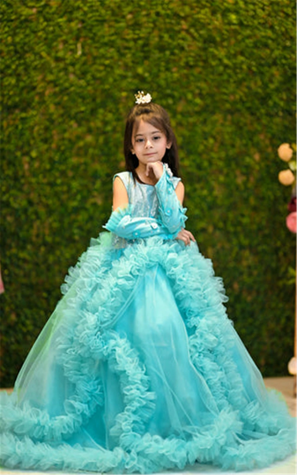 

Luxurious Flower Girl Dress Fluffy Ruffles Ball Gown Appliques Crystal Princess Evening Dresses For Weddings Pageant Gowns