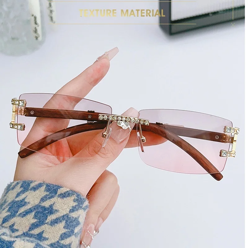 Occhiali da sole rettangolari con diamanti senza montatura piccoli occhiali da sole da donna in cristallo con venature del legno per uomo Shades Luxury Female Oculos UV400