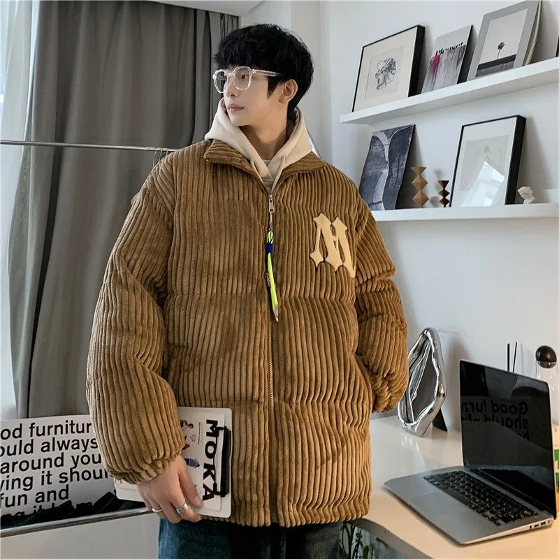 

Утепленная вельветовая куртка для мужчин: новая зимняя теплая пуховая хлопковая куртка в американском ретро-стиле, молодежная повседневная модная водонепроницаемая модель