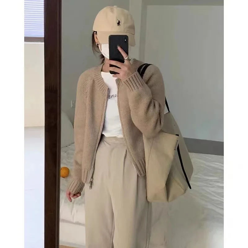 Round Neck Knitted Zip Cardigan Women\'s Top 2022 Autumn Winter Solid Color Long Sleeve Loose Short Jacket Casual Apricot Coats