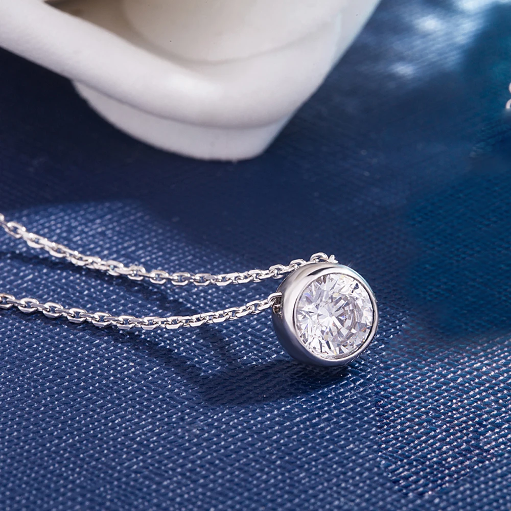 925 Sterling Silver Lunar Goddess Choker Necklace Elegant Dainty Shiny Pendant Fine Jewelry for Wedding Dinner Evening Wear