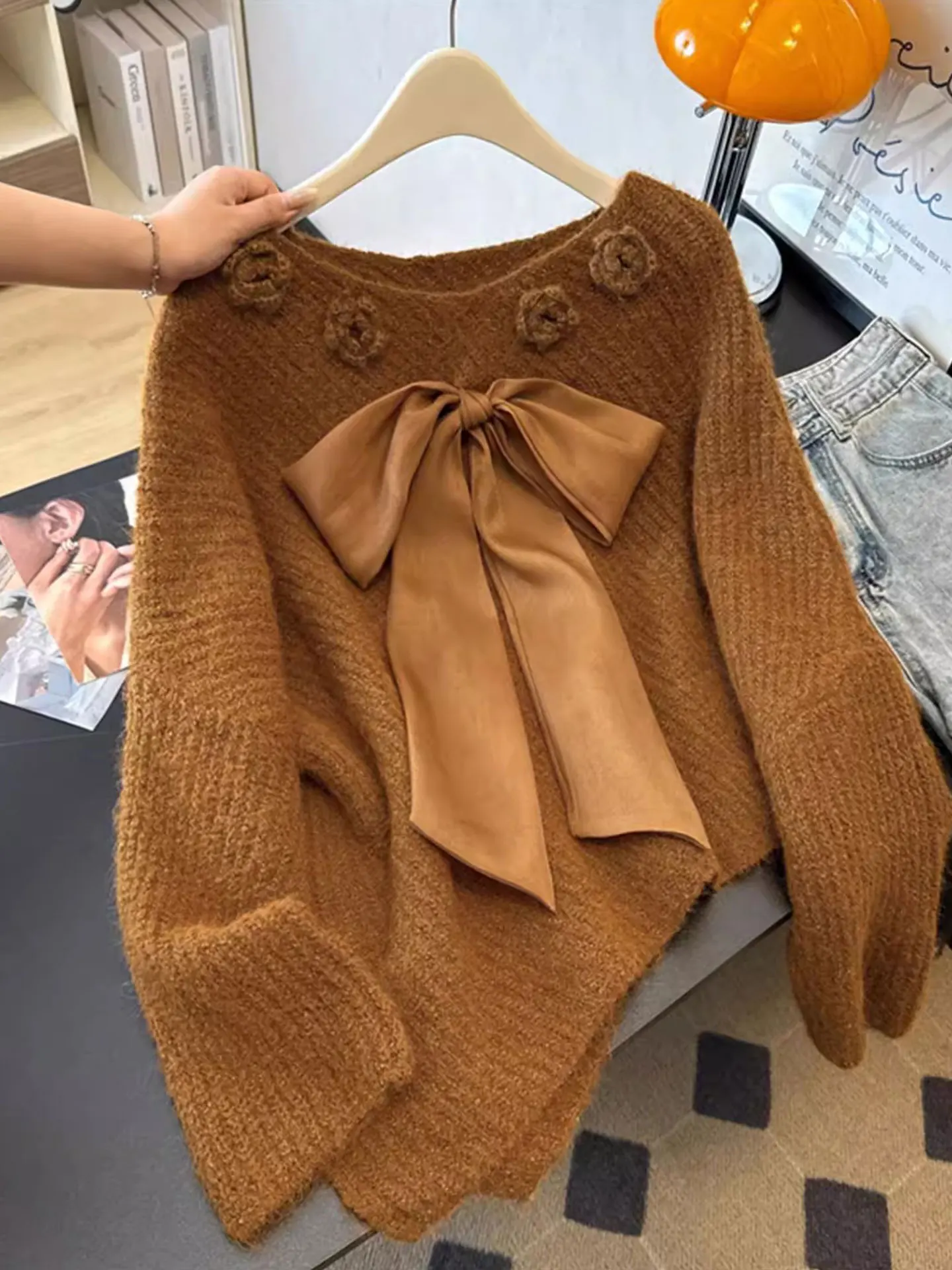 

Изысканный свитер с 3D-узлом в виде цветка, удлиненный, женский, больших размеров, осенне-зимний, асимметричный, омолаживающий топ