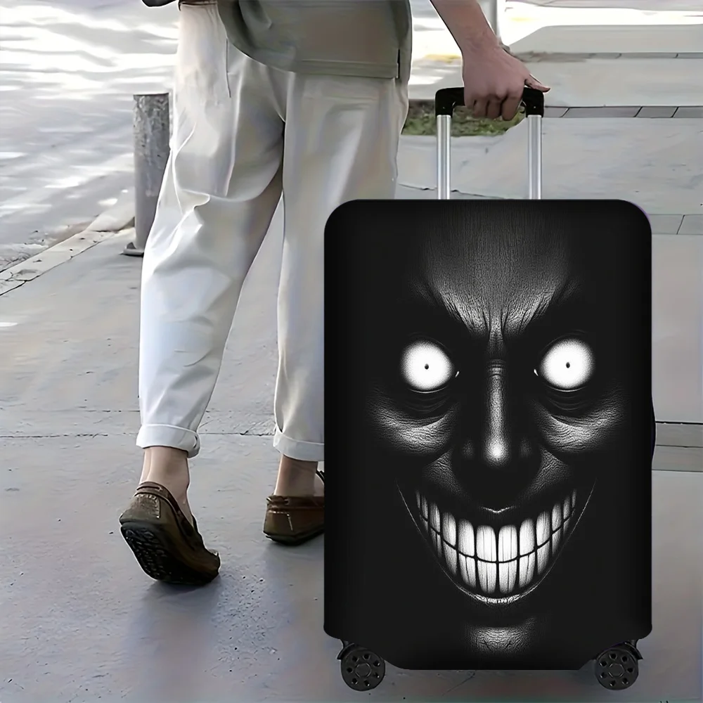 1pc spooky face print luggage cover. Fits suitcases from 18 to 32 inches; effectively protects your luggage.