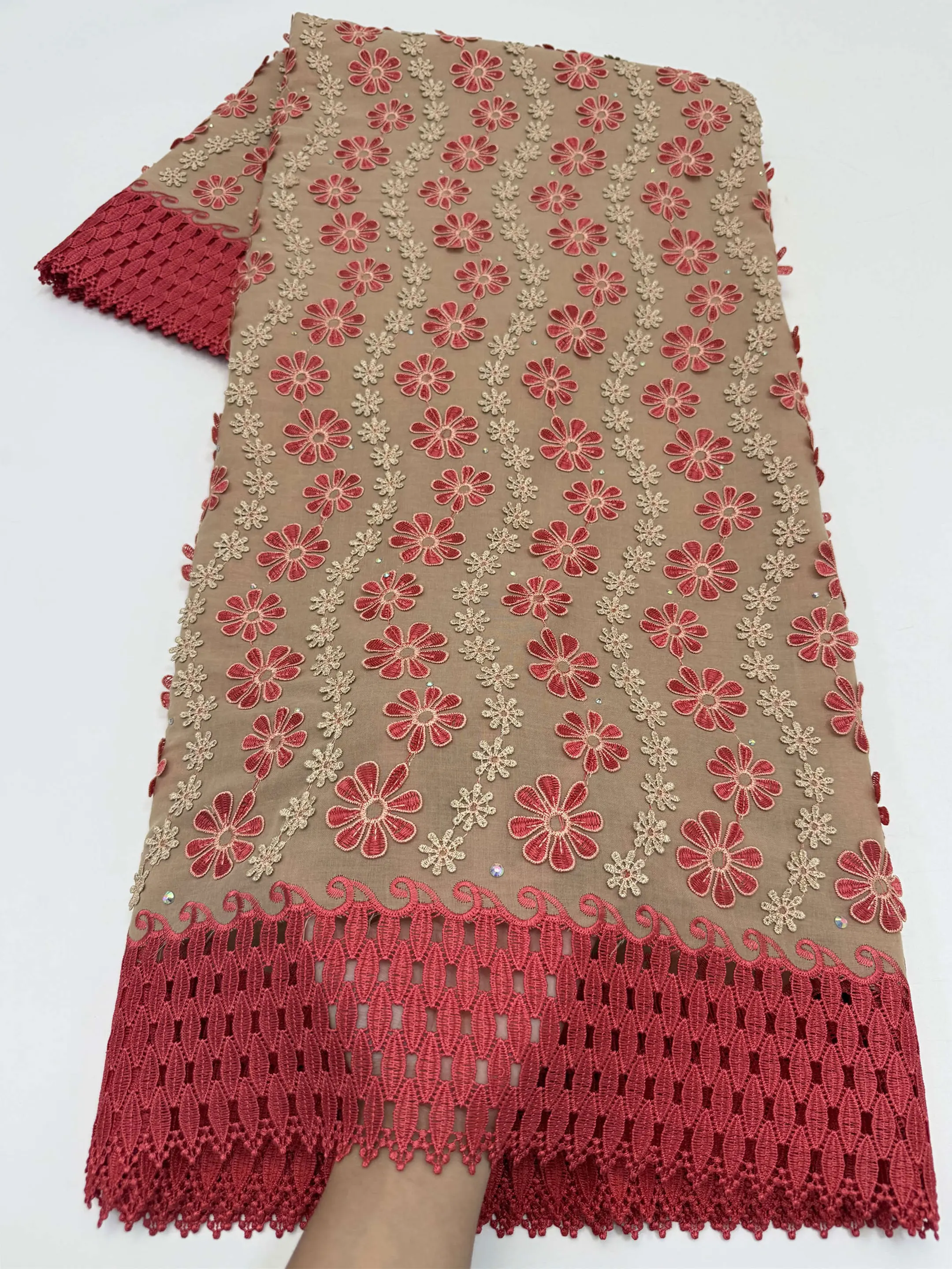 Nigerianische Stickerei-Spitze – Wedding Dress Supply Bewertung und Preis