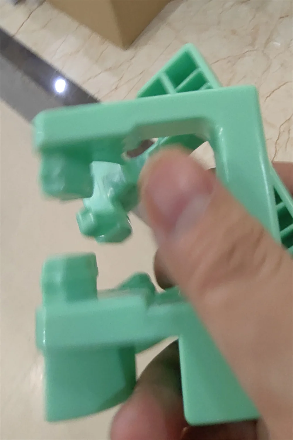 

5PCS B039-3360 B0393360 AF1015 Green Toner Lock Lever / Cam Handle for Aficio 1015 1018 1113 1115 2015 2018 1800 2000 2020 2500