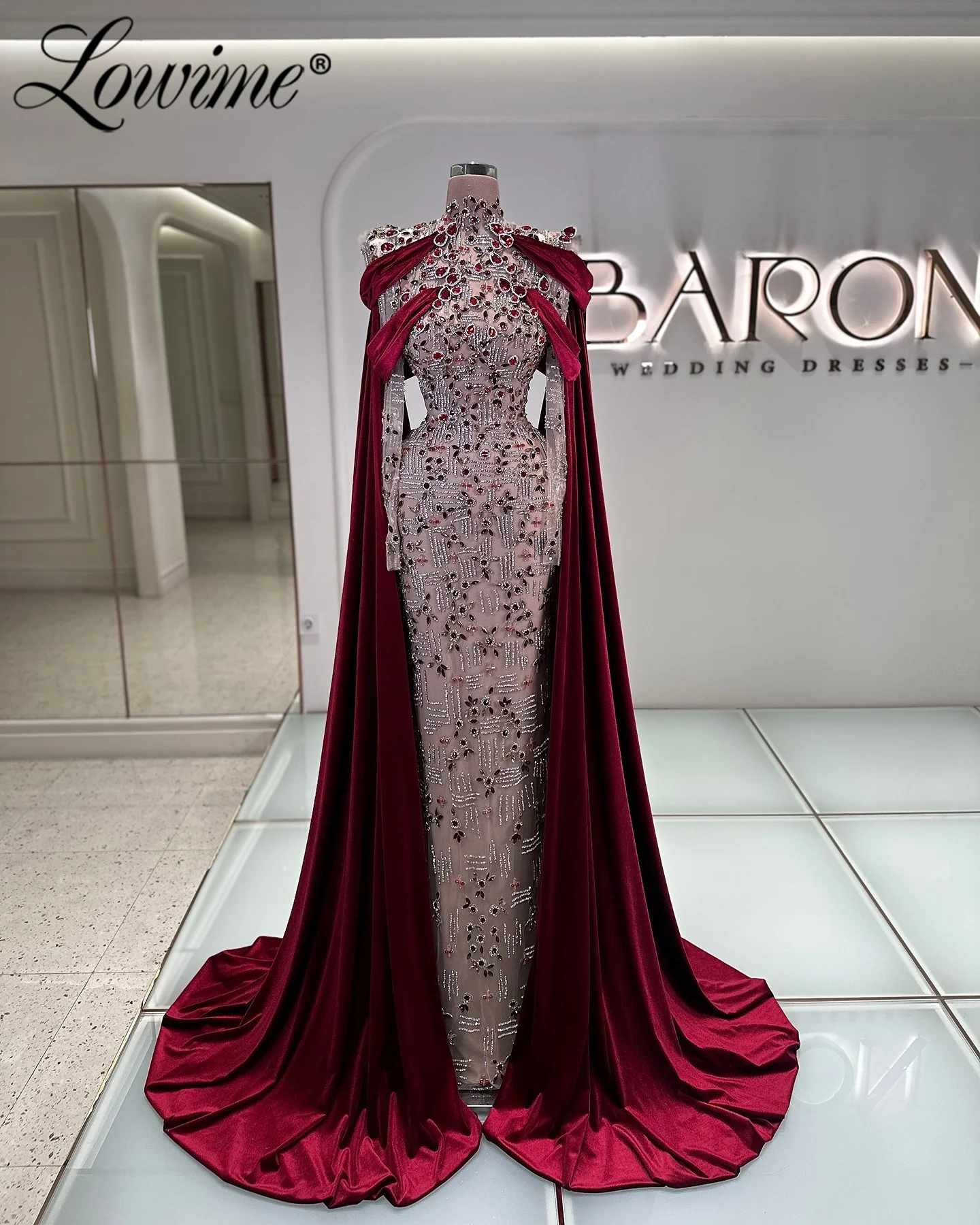 

Вечерние платья с длинными рукавами-накидками из бархата цвета бургунди с кристаллами, в стиле знаменитостей, для вечеринок и выпускных, на заказ, мусульманские, арабские, дубайские, вечерние платья