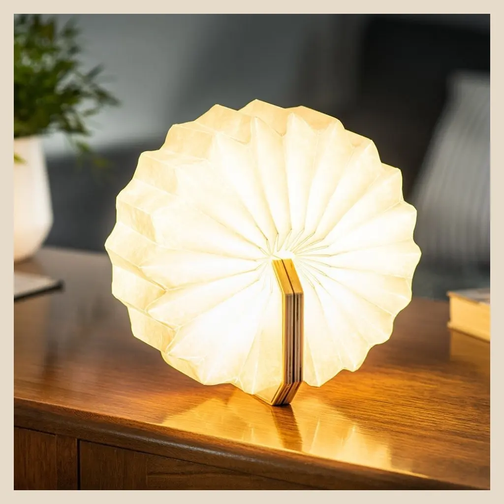 Novelty Lighting Book Light LED Wooden Folding Night Light Rechargeable 3D Creative Paper Lantern For Home Decoration Table Lamp