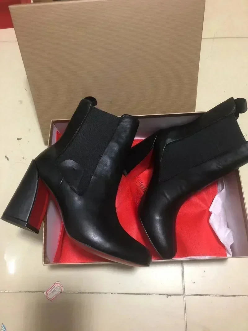 Botas sexy de cristal vermelho único para mulheres, sapatos de dedo apontado, botas modernas de festa, moda luxuosa, alta qualidade, outono