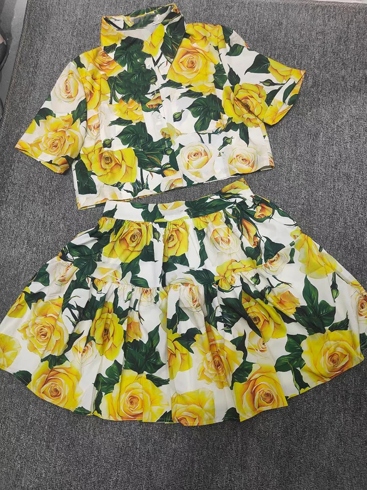 

Retro and elegant spring and summer new yellow rose printed short-sleeved blouse+high waist and big skirt fashion two-piece suit