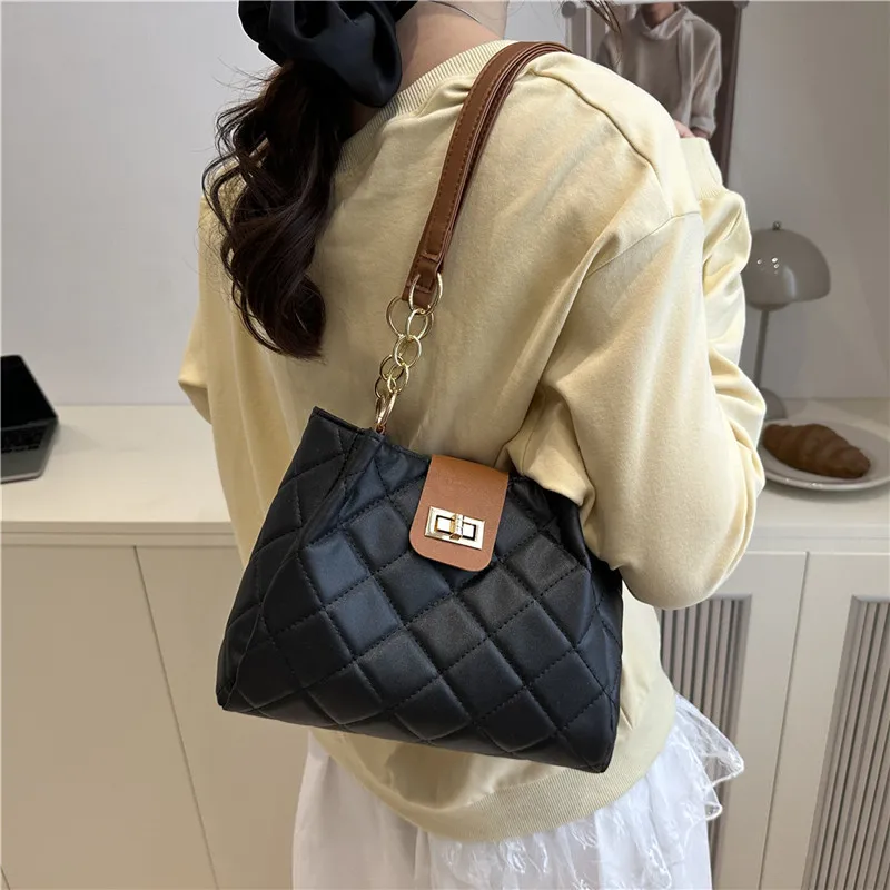 

Classic Leather Messenger Bag For Women Luxury Brand Crossbody Bag Famous Designer Handbag Popular Elegant Shoulder Bag