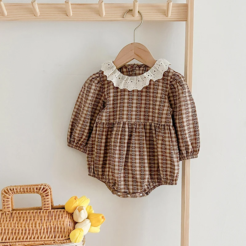 Autumn Newborn Clothes Brown Grid Romper Lace Collar Spring Baby Girl's One Piece Clothes Ribbon Ruffled Collar Climbing Clothes