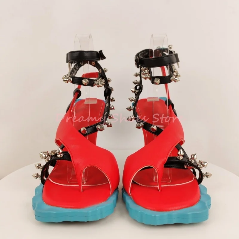 레드 리벳 플라워 솔 슬링백 스틸레토 샌들 여성 버클 스트랩 플립플랍 하이힐 패션 노벨티 패치워크 파티 슈즈