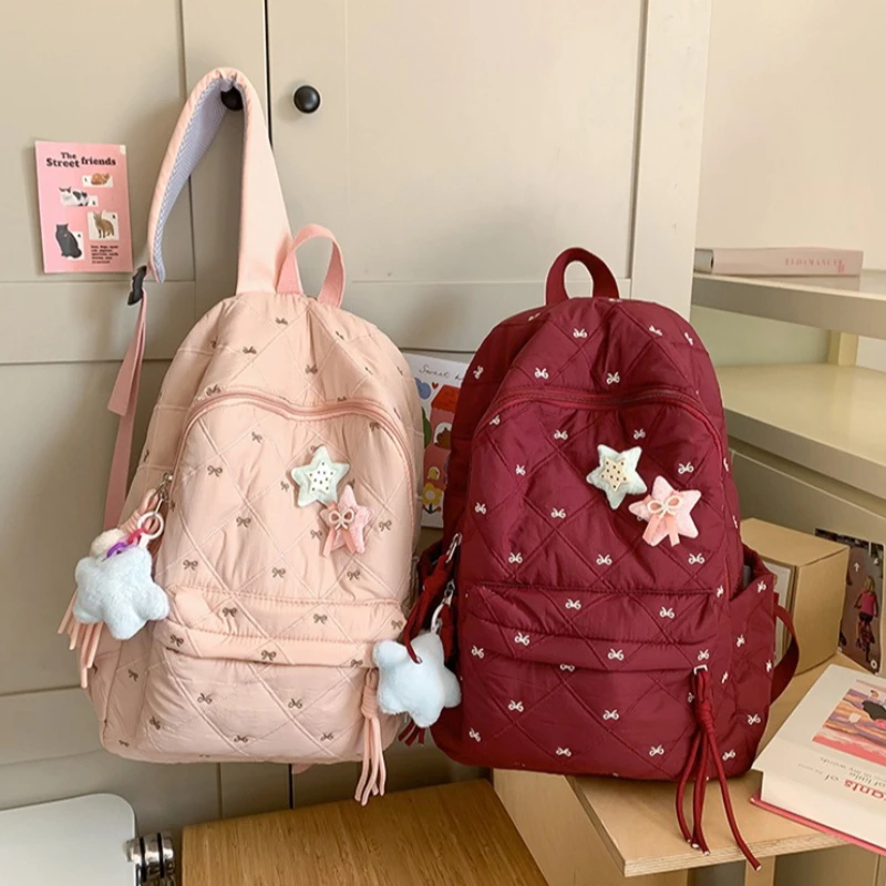 Soft Quilted Backpack Printed with Tiny Bow, Tassel Zipper, Lightweight Casual School Bag with Side Pockets for Students Study