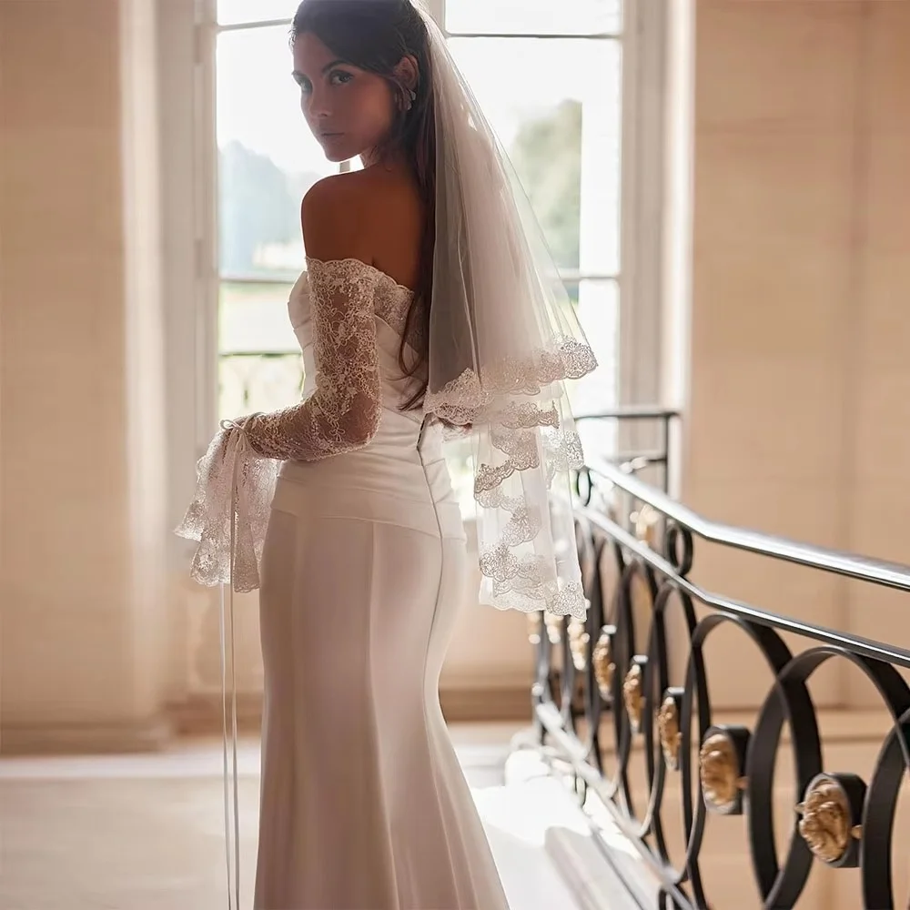 Boho Off Shoulder Mermaid Wedding Dress White Satin Ruched Bodice Detachable Lace Flare Sleeves Sweep Train Elegant Bridal Gown