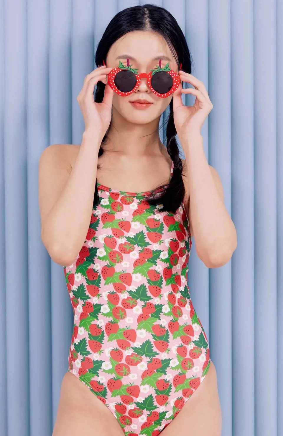 Strawberry 2026 New One-Piece Speed Suit Women's Thermal Vacation Swimming Costume Professional Style Competitive Swimsuit - view 4