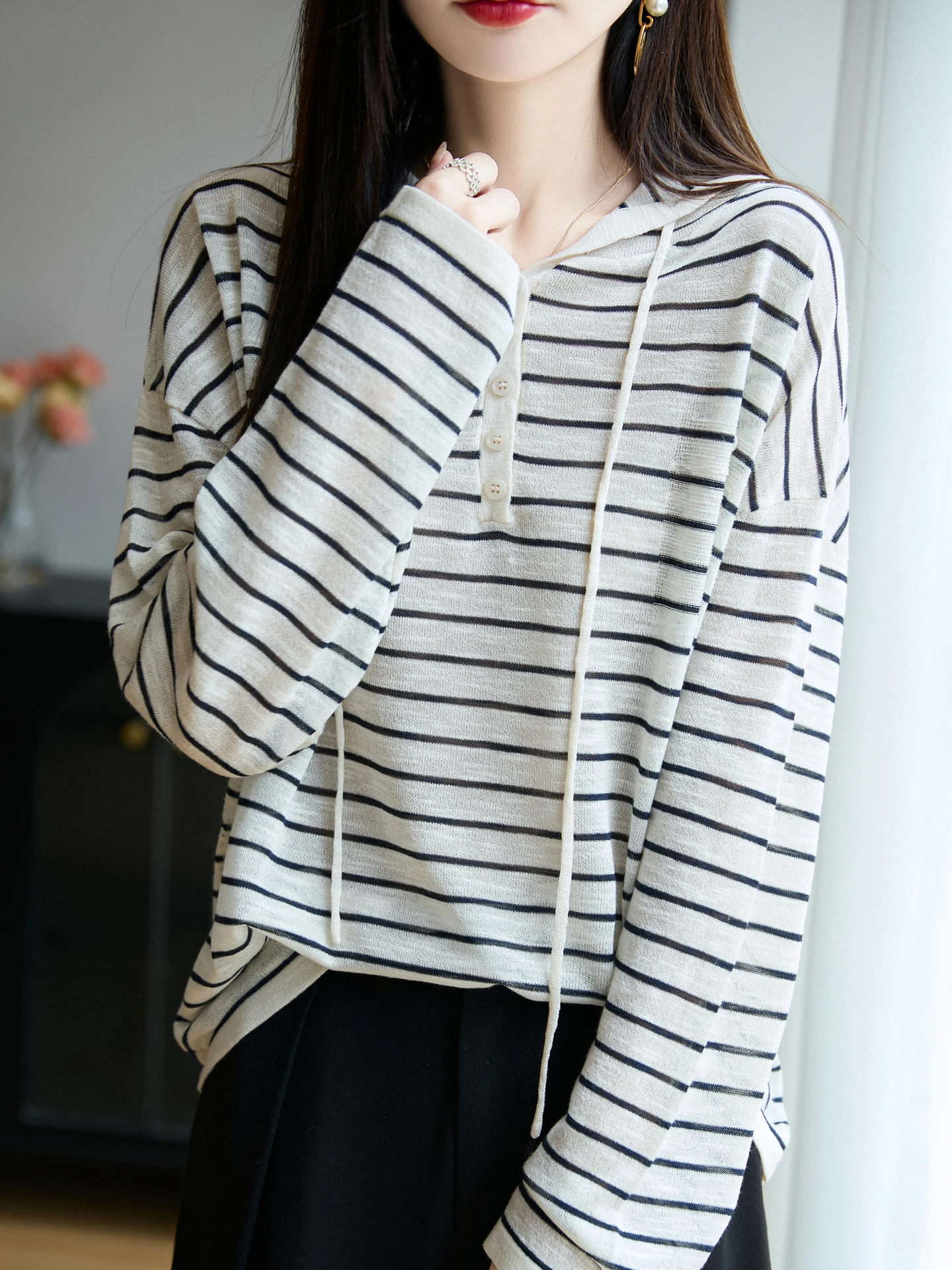 Lässiger, locker sitzender Strickmütze-Pullover für Damen, dünner Streifen, koreanischer Stil, faionable, bequemes, schlankmachendes Pendel-Top